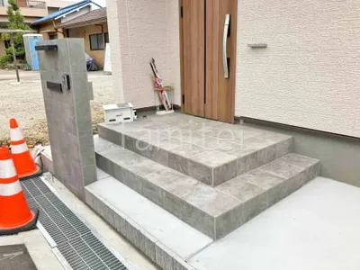 門柱 壁タイル貼り タカショー セラマイカ 郵便受けポスト YKKAP エクステリアポストG3型 玄関アプローチ階段 床タイル貼り LIXIL ベスパ