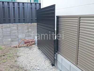 本体色 カームブラック