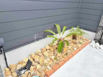 ロックガーデン 割栗石敷き