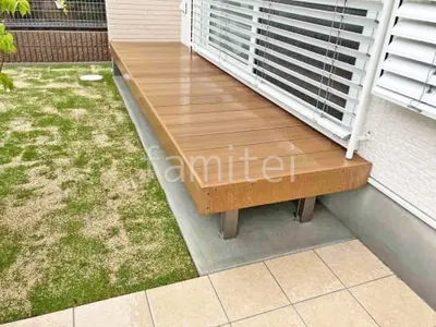 人工木デッキ  LIXIL 人工木 木彫 樹ら楽ステージ 