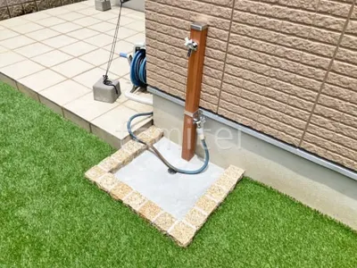 立水栓  ユニソン スプレスタンド60 蛇口2個付 洗い場モルタル仕上 