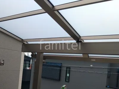 本体色 シャイングレー 屋根色 クリアマット