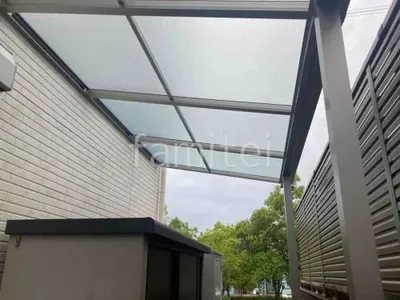 １階テラス屋根 連棟 （雨除け） YKKAP ソラリアF フラット屋根 スタンダード 壁付