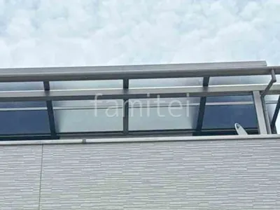 本体色 シャイングレー 屋根色 クリアマットS(熱線遮断)