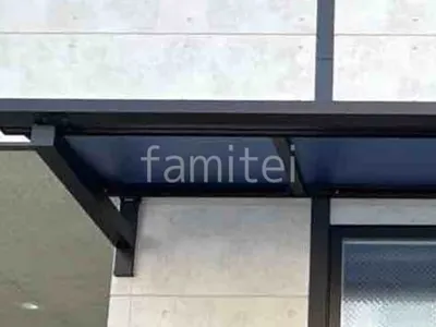 本体色 カームブラック 屋根色 アースブルーマット(熱線遮断)