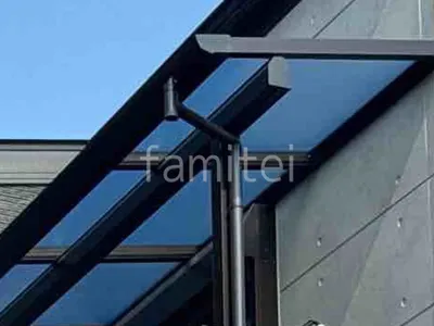 本体色 カームブラック 屋根色 クリアマット(熱線遮断)