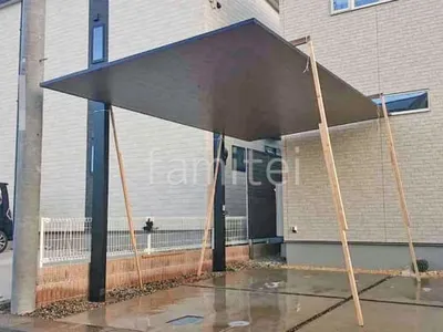 柱色 ブラック 屋根色 チェリーウッド