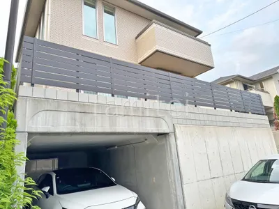 ブロック塀 （化粧ブロック） ユニソン シルマ  人工木・樹脂 フェンス（木調） F＆F マイティウッド デコll 目隠し 木調・ラティス 樹脂