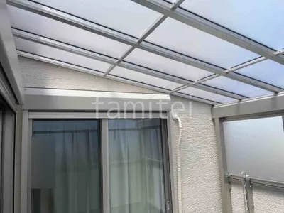 ２階ベランダ屋根  YKKAP ソラリアF 積雪50cm対応 フラット屋根 スタンダード 壁付