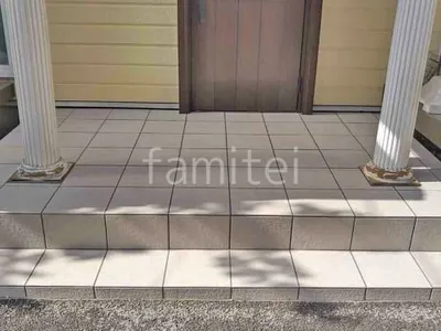 床タイル張り  LIXIL グレイスランド スクエア 石・ストーン調