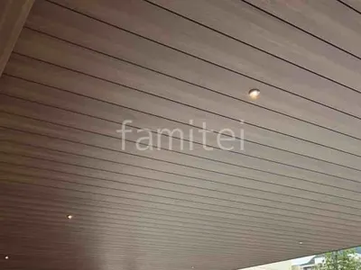 屋根色 クラフトチェリー