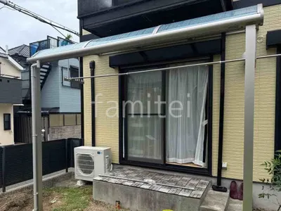 １階テラス屋根 （雨除け） YKKAP ソラリアR アール屋根 スタンダード 壁付