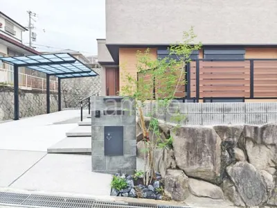 新築シンプル オープン外構