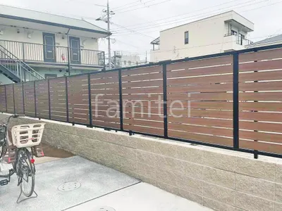 ブロック塀 （化粧ブロック） ユニソン シャモティ  アルミ形材 フェンス LIXIL 木製調AB YS3-K型 横スリット3 片面 目隠し 木調・ラティス