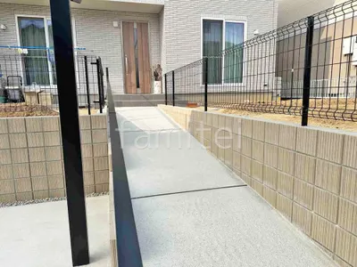 玄関アプローチ スロープ