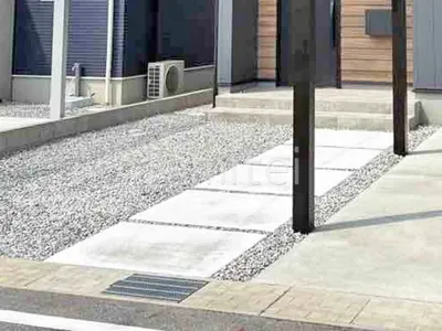 玄関アプローチ 土間コンクリート