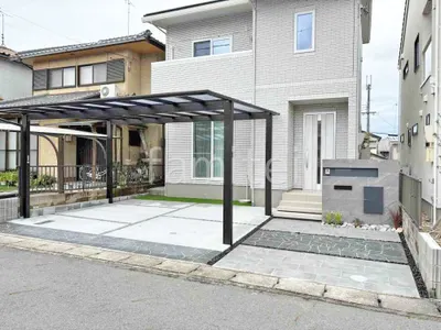 新築シンプル オープン外構