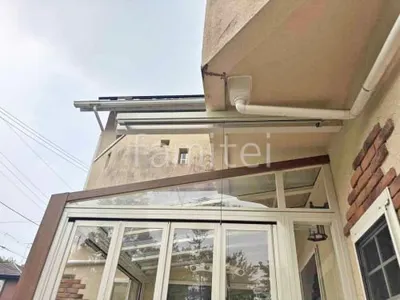 本体色 チェリーウッド＋ホワイト