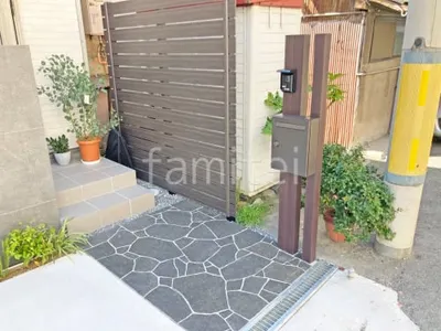 玄関アプローチ 床石貼り 乱形石 石英岩