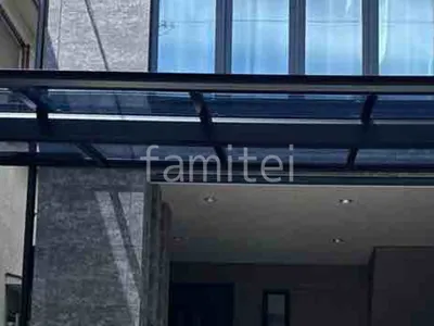 本体色 カームブラック 屋根色 アースブルー