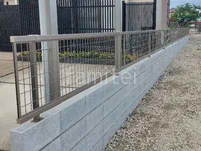 アルミ形材 フェンス LIXIL アルメッシュ1型 境界・メッシュ