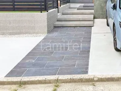 玄関アプローチ 床タイル貼り タカショー セラレバンテ