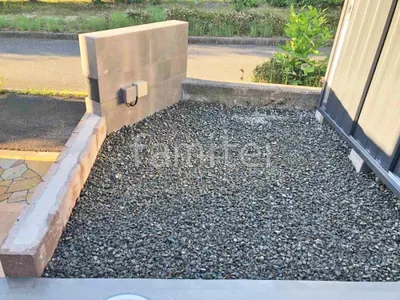 防犯砂利敷き バラス砕石 防草シート加工