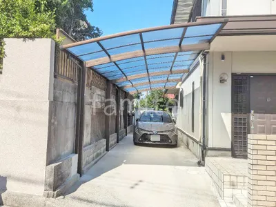 カーポート２台(縦) 連棟 YKKAP アリュース アール屋根