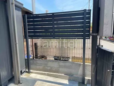 アルミ形材 フェンス LIXIL AB YS3型 横スリット3 2段柱 60角 上段のみ ダスクグレー 目隠し