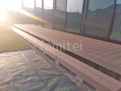 人工木デッキ  LIXIL 人工木 樹ら楽ステージ 