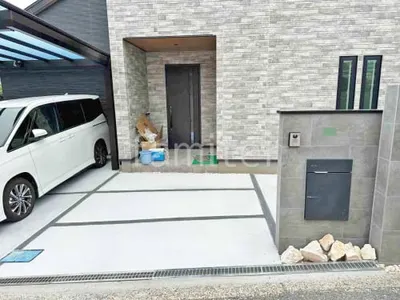 玄関アプローチ 土間コンクリート