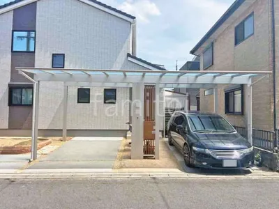 カーポート３台 （横ワイド トリプル） YKKAP 木製調 エフルージュ FIRST フラット屋根