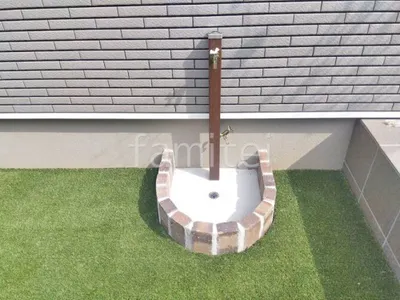 立水栓  ユニソン スプレスタンド60 蛇口2個付 洗い場モルタル仕上 