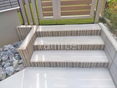 化粧ブロック階段 ユニソン アルタ