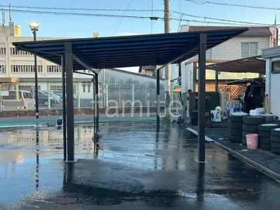 本体色 カームブラック 屋根色 アースブルー(マット調)