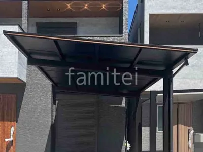 本体色 キャラメルチーク＋カームブラック 屋根色 ブラックマット