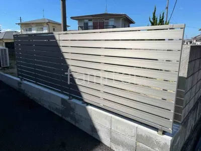 アルミ形材 フェンス YKKAP シンプレオYS3型 横スリット 目隠し