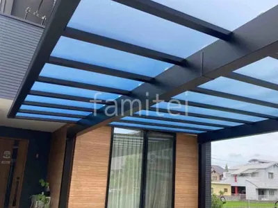 本体色 カームブラック 屋根色 クリアマット(熱線遮断)