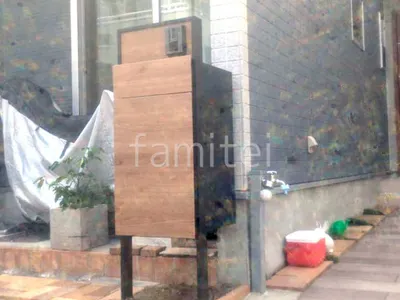 本体色 チェリーウッド＋ブラック