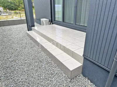 タイルデッキ 壁1面  LIXIL グレイスランド ベーシック