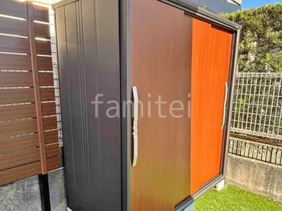 本体色 ウッディマロン＋ブラック