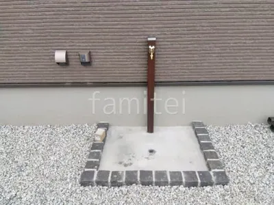 立水栓  ユニソン スプレスタンド60 蛇口1個付 洗い場モルタル仕上 