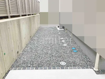 犬走り 防犯砂利敷き バラス砕石 防草シート加工