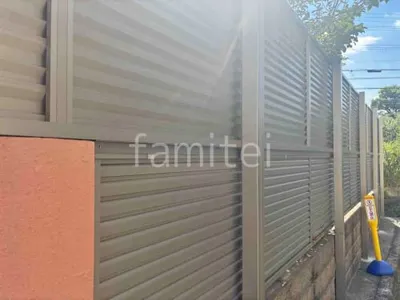 本体色 アーバングレー