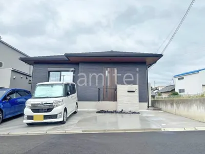 新築シンプル オープン外構