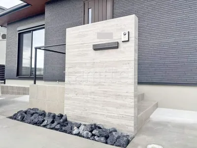 門柱 壁タイル貼り タカショー 木製調セラ ウォール RC杉板 郵便受けポスト ユニソン コラーナ15