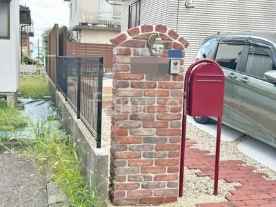 レンガ門柱 ユニソン チムニー 郵便受けポスト セキスイデザインワークス ボンボビ