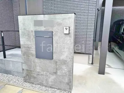 モダン門柱 壁タイル貼り タカショー セラレバンテ 宅配ボックス ユニソン ヴィコDB100