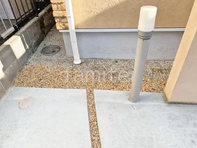 ポールライト移設