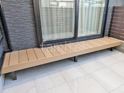 人工木デッキ  LIXIL 人工木 樹ら楽ステージ 